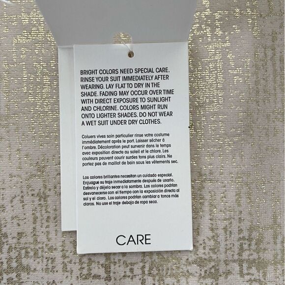 Volcom NWT Wild Daze Orange/Black/White Triangle Bikini Top Size Small. - Picture 4 of 7